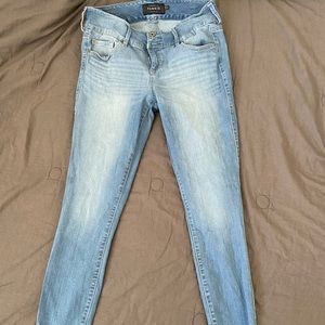 premium torrid light wash jegging/jeans
